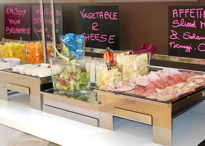 فندق Mercure Corso Trieste 4*